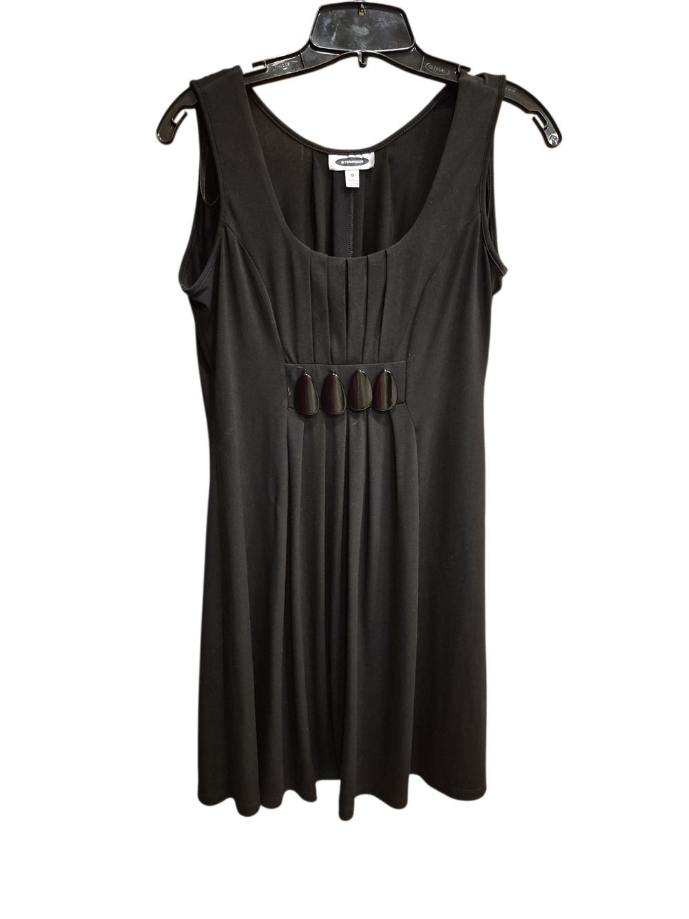 Women’s Black Sleeveless Pleated Shift Dress